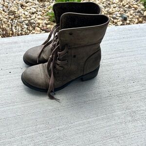 Roxy Taupe Lace-Up Combat Boots